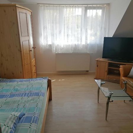 Gaestehaus An Der Warnow Lägenhet Schwaan Exteriör bild